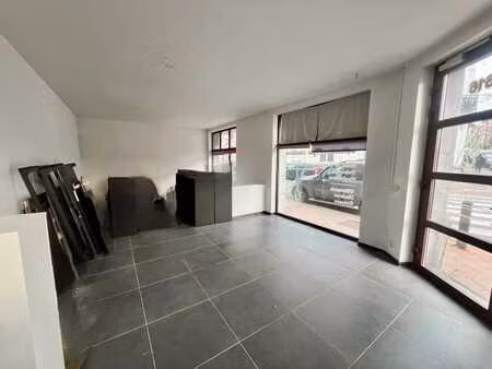 etterbeek jourdan/chasse - commerce/cabinet/bureau