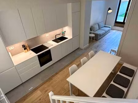1 chambre meublée à louer avec douche et toilettes privées
