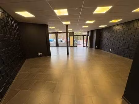 surface de bureaux exceptionnelle ±375 m²