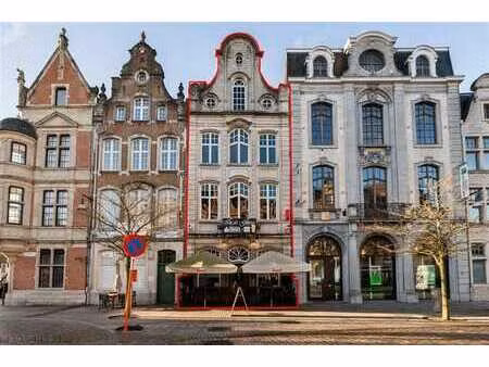 commerce avec appartement