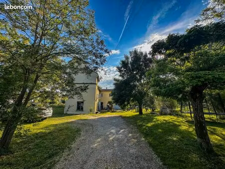 maison 6 pièces 200 m²