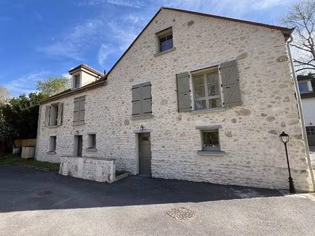 maison 6 pièces 131 m²