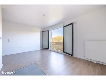appartement 1 pièce 30 m²