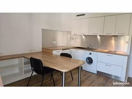 particulier vends un très bel appartement t1