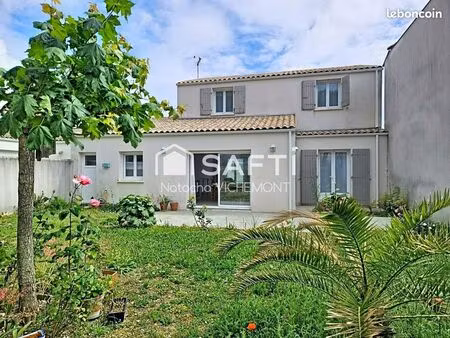 maison 5 pièces 111 m²