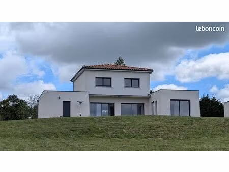 maison 5 pièces 131 m²
