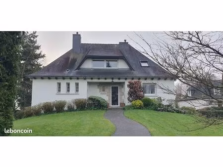 maison indépendante 5 pièces  4 chambres 157m2