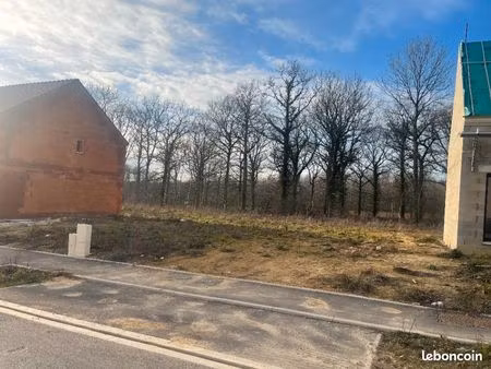 terrain 718 m² mezy sur seine