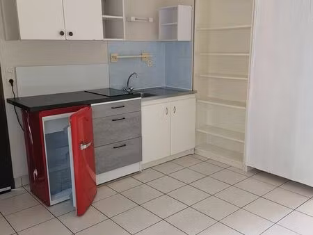 studio 27m2 dans petite résidence