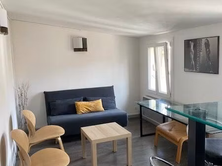 t2 lumineux centre ville aix en provence