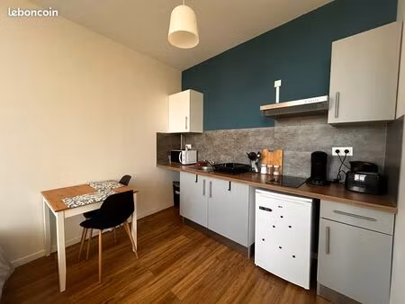 studio 1 pièce 25 m²