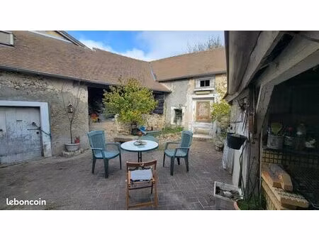 maison 2 pièces 63 m²
