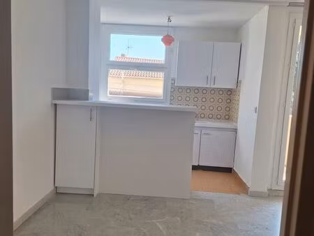 location 2 pièces 43 85 m² toulon