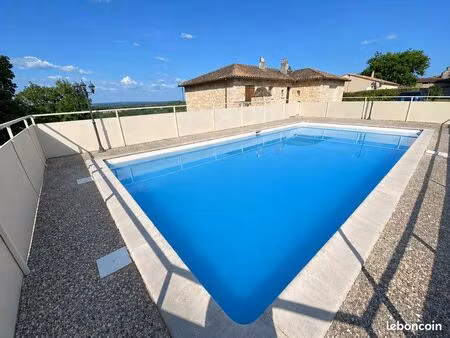 maison avec piscine garage et jardin