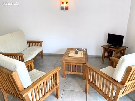 bidart gd studio dans villa 1 personne dispo mai-juin