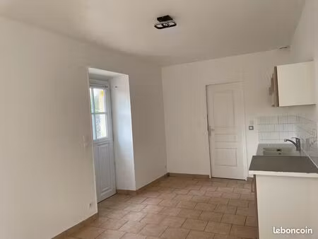 location appartement 2 pièces 36m2 brégy (oise)