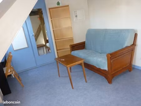petit f1meublé en duplex cherbourg centre libre