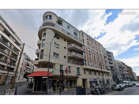 mairie des lilas - appartement f2 à louer