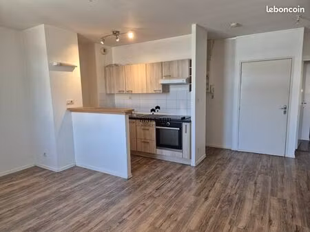 appartement 3 pièces 55 m²