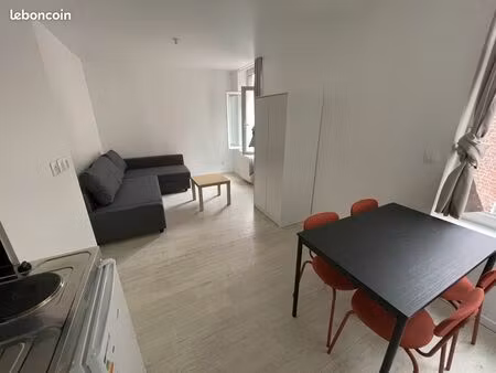 studio rénové et meublé à roubaix