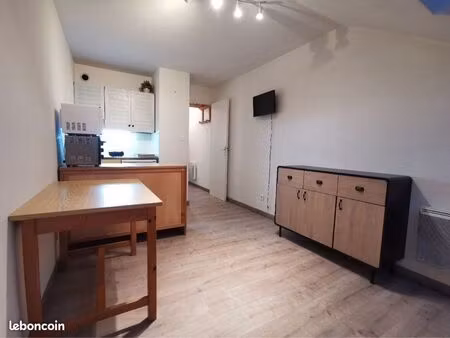 studio cabine