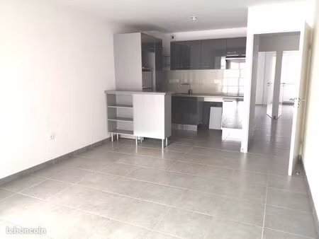 appartement 3 pièces 61 m²