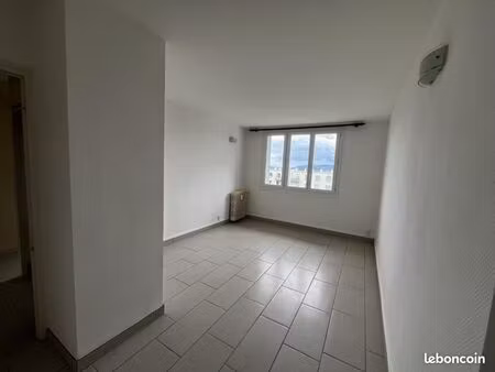appartement 4 pièces 61 m²