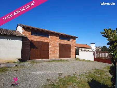 parking/box 100 m² cornebarrieu