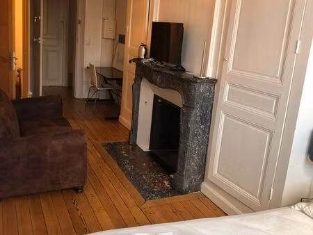3 studio beg meublés gare cv chez l'habitant