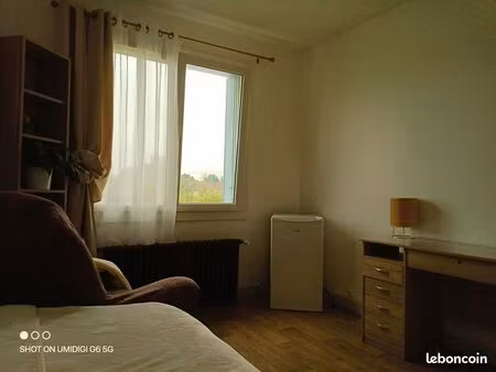 chambre meublee
