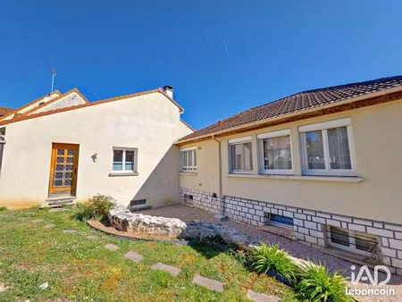 maison 5 pièces 215 m²