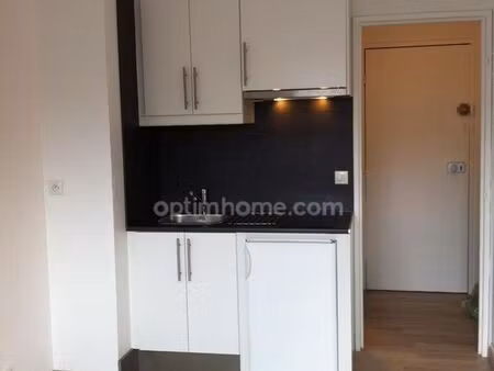 appartement 1 pièce 18 m²