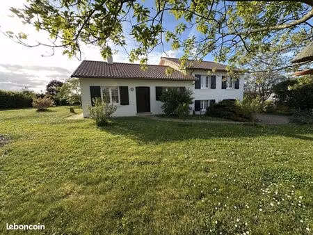 maison 6 pièces 150 m²