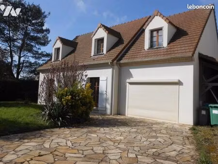 maison 8 pièces 163 m²