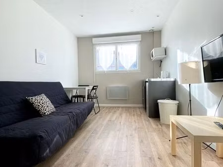 studio 1 pièce 18 m²