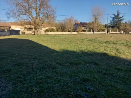 parcelle constructible 1200m² 81580