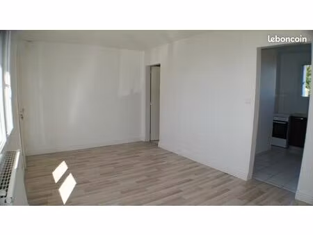maison 3 chambres garage et terrain clos