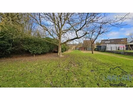 terrain 1477 m² havernas