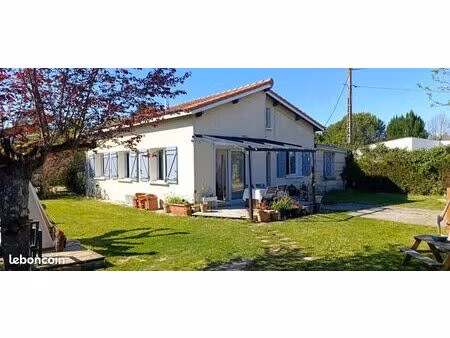 maison individuelle avec jardin