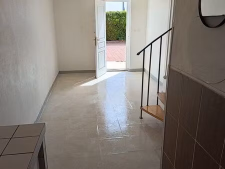 petit appartement à saisir à limay