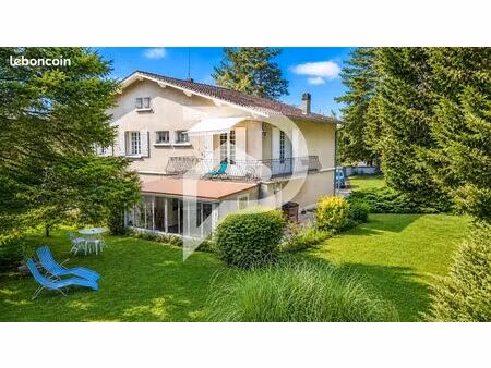 maison 5 pièces 144 m²