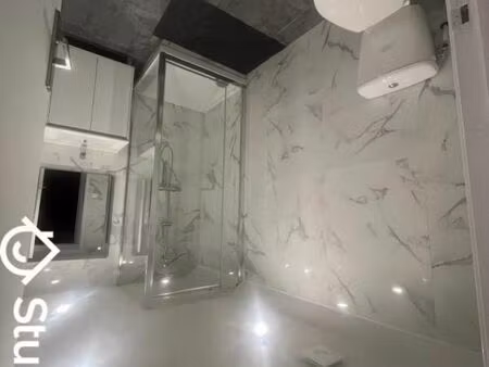 chambre 1 pièce 12 m²