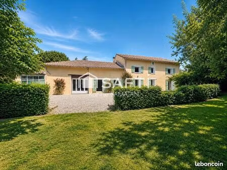 propriété 9 pièces 290 m²