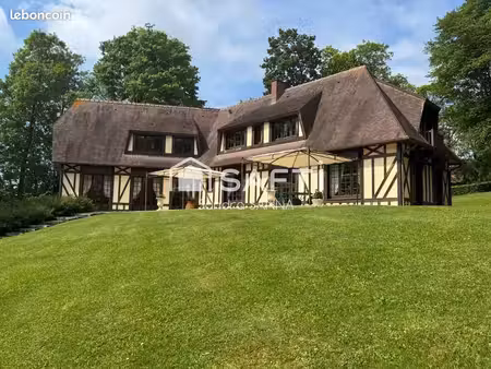 propriété 11 pièces 388 m²