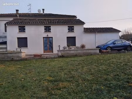 maison t4 avec jardin clôturé