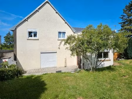 maison 8 pièces 215 m²