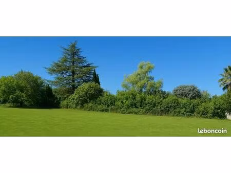 terrain 1100 m² aubignan