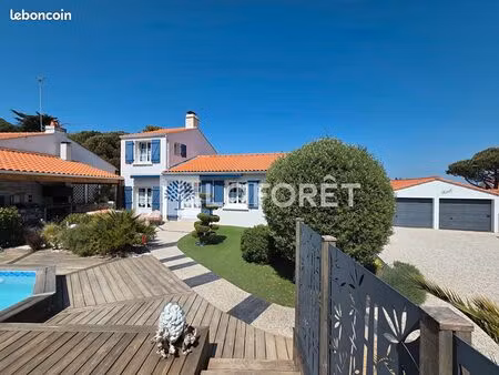 maison 7 pièces 130 m²