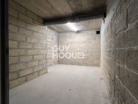 local d'activité 10 m²