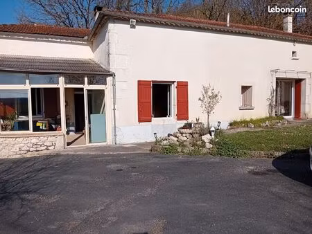maison de plain-pied montaigu-de-quercy